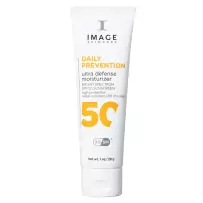 DAILY PREVENTION Ultra Defense Moisturizer SPF 50 Reisegröße 